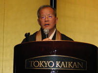講演を行う水野隆徳塾長